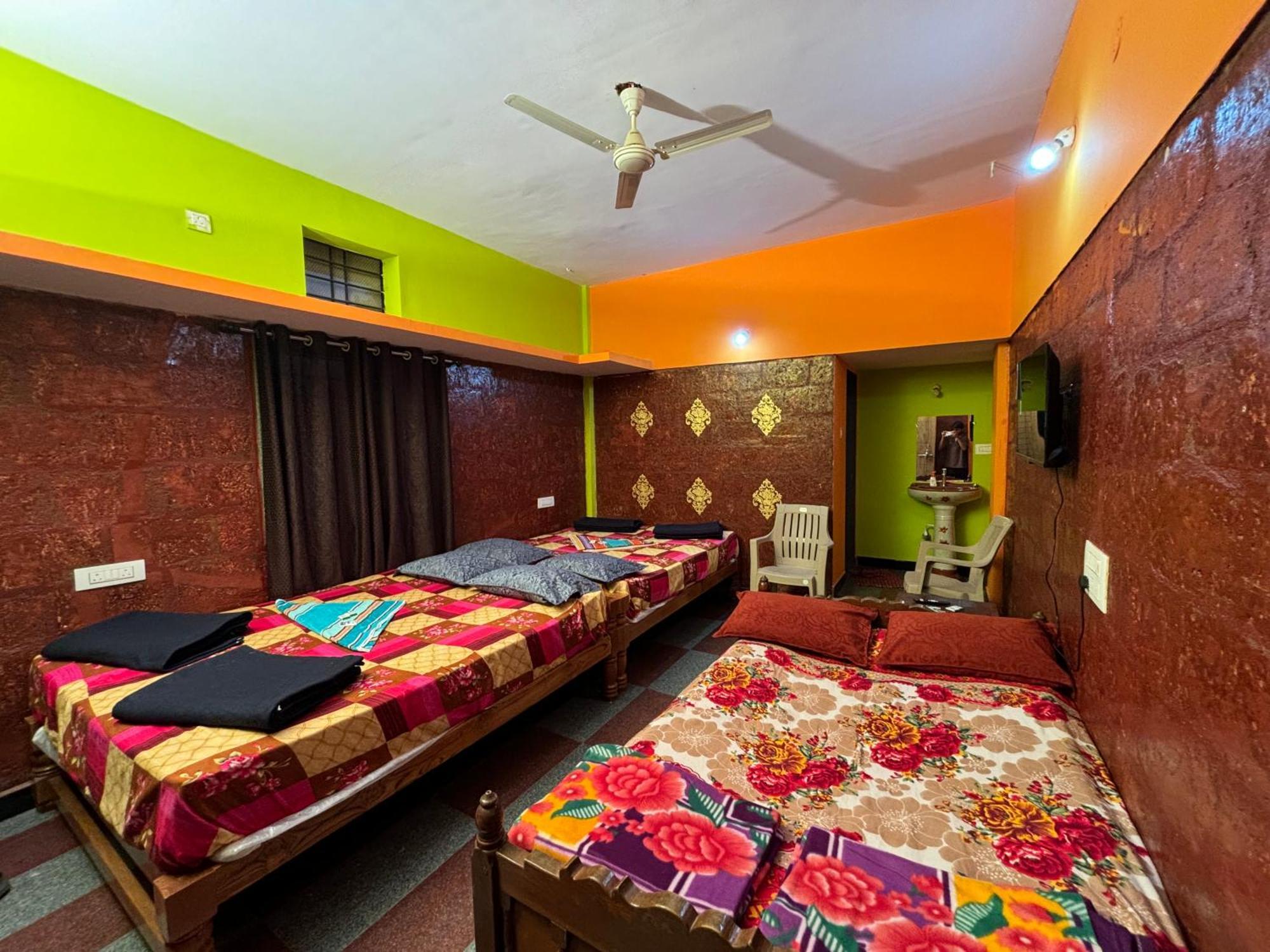 Dandeli Nakadi Home Stay Εξωτερικό φωτογραφία